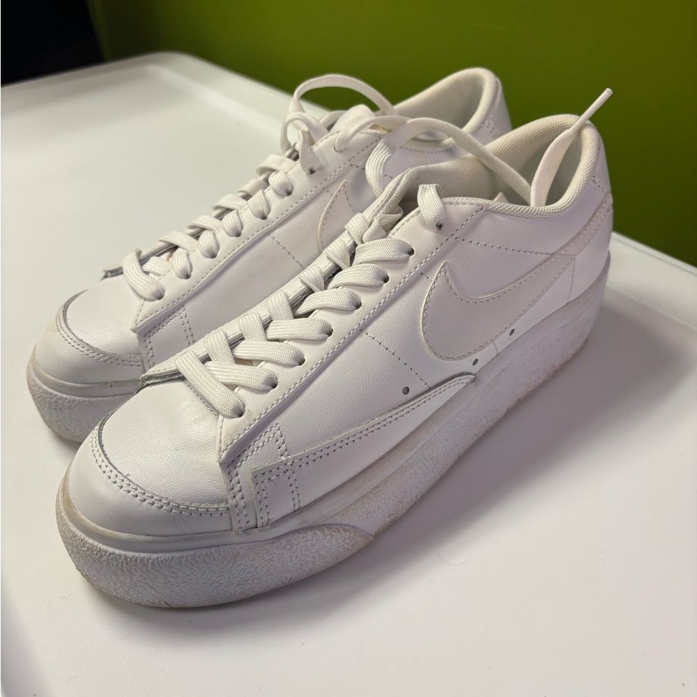 White Nike Blazers Low-Top White Sneakers